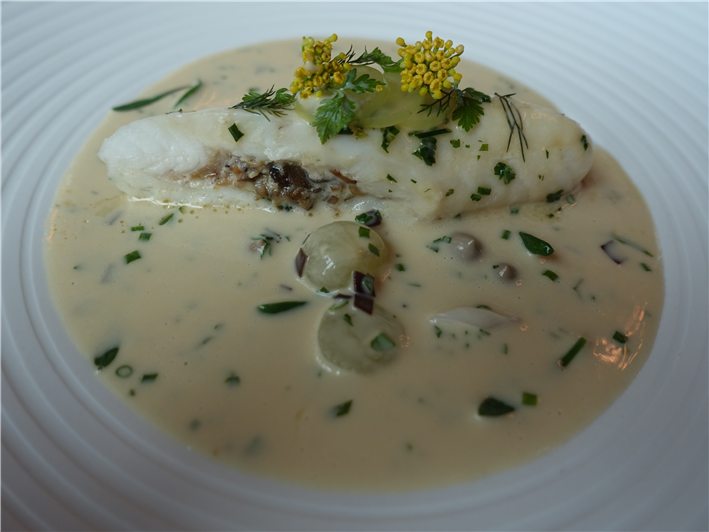 Dover sole with champagne sauce